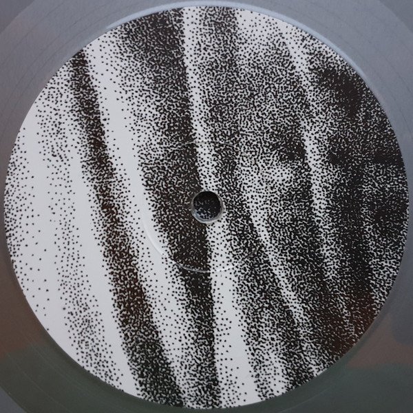 ASIPV019 3 Una Presencia En La Brisa