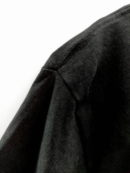 4_Detail manche YOYAKU T-SHIRT Black / Neon Green