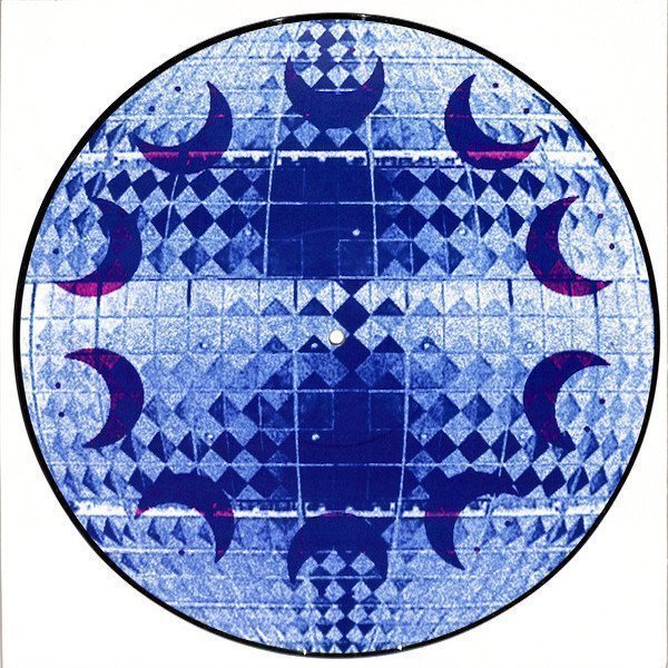 Yip Yip Trak / Figure Of Eight