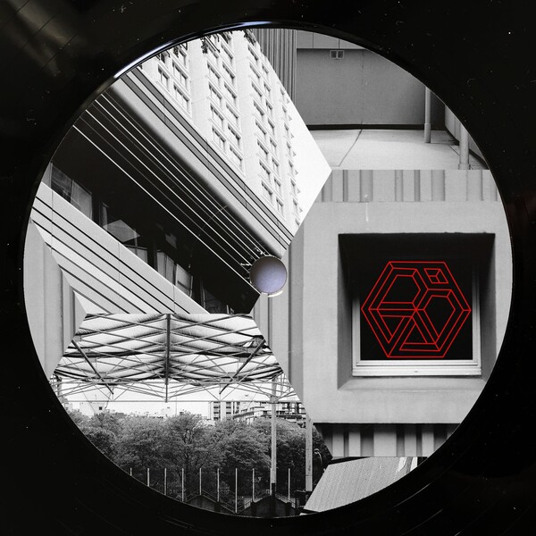 PNC009_4 Hexagonal Club Vol. 5