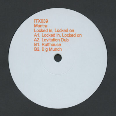 ITX039_1_600 Locked in, Locked on