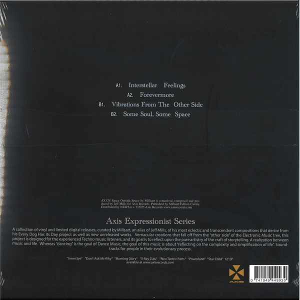 AX124_2_600 SPACE OUTSIDE SPACE