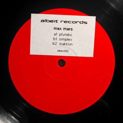 ALBEIT012_1_600 Plymbo EP